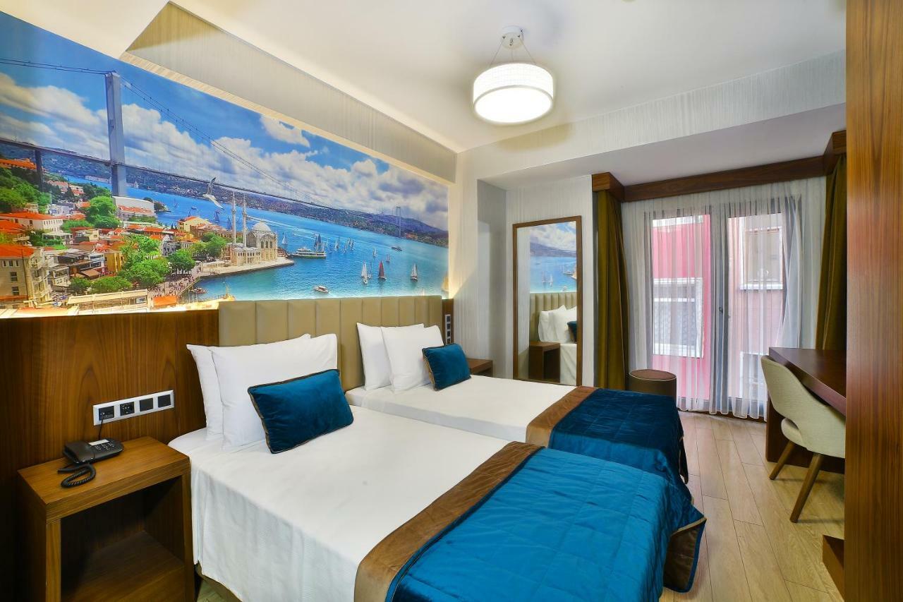 The Tango Taksim 3*