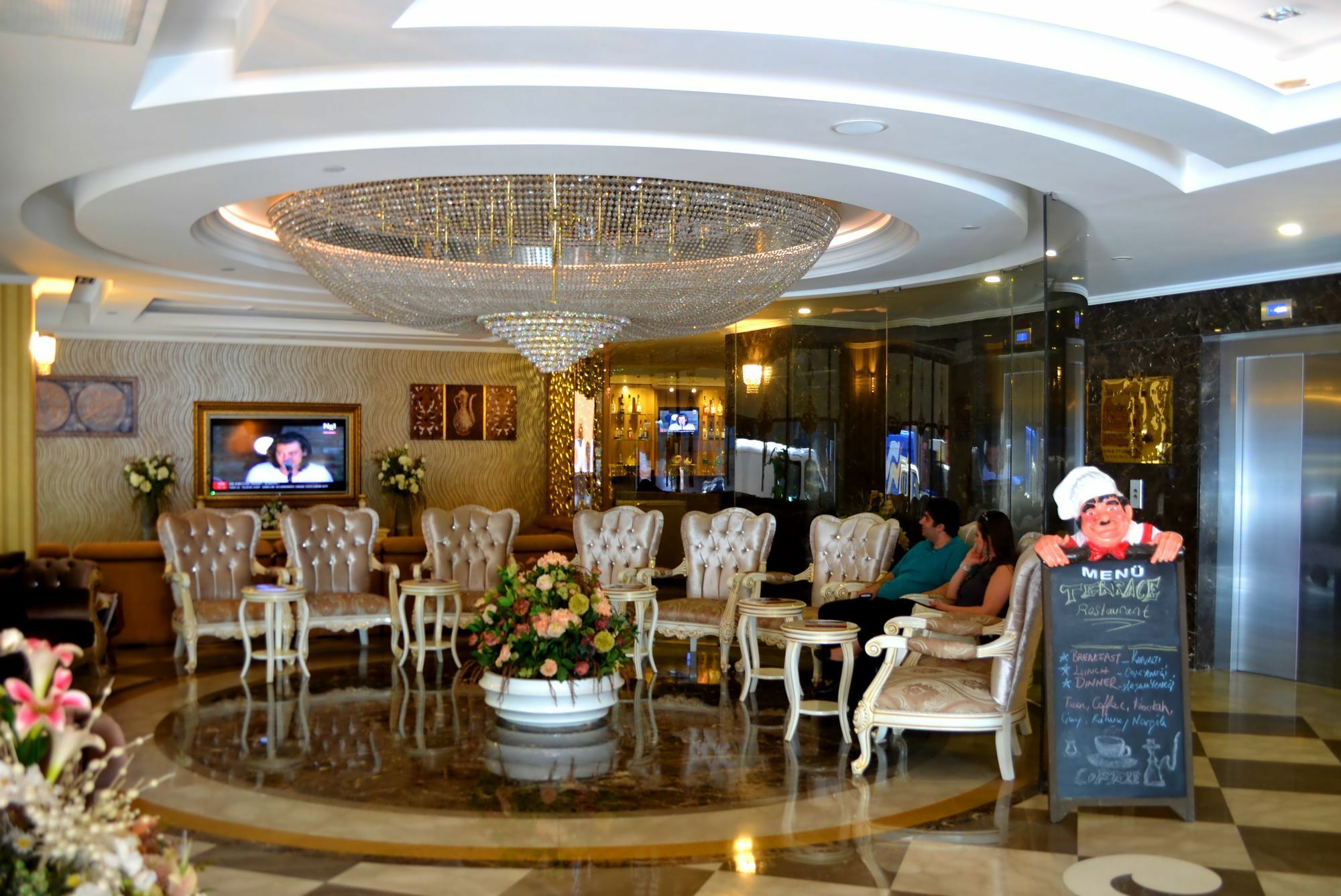 Midmar Deluxe Hotel 4*