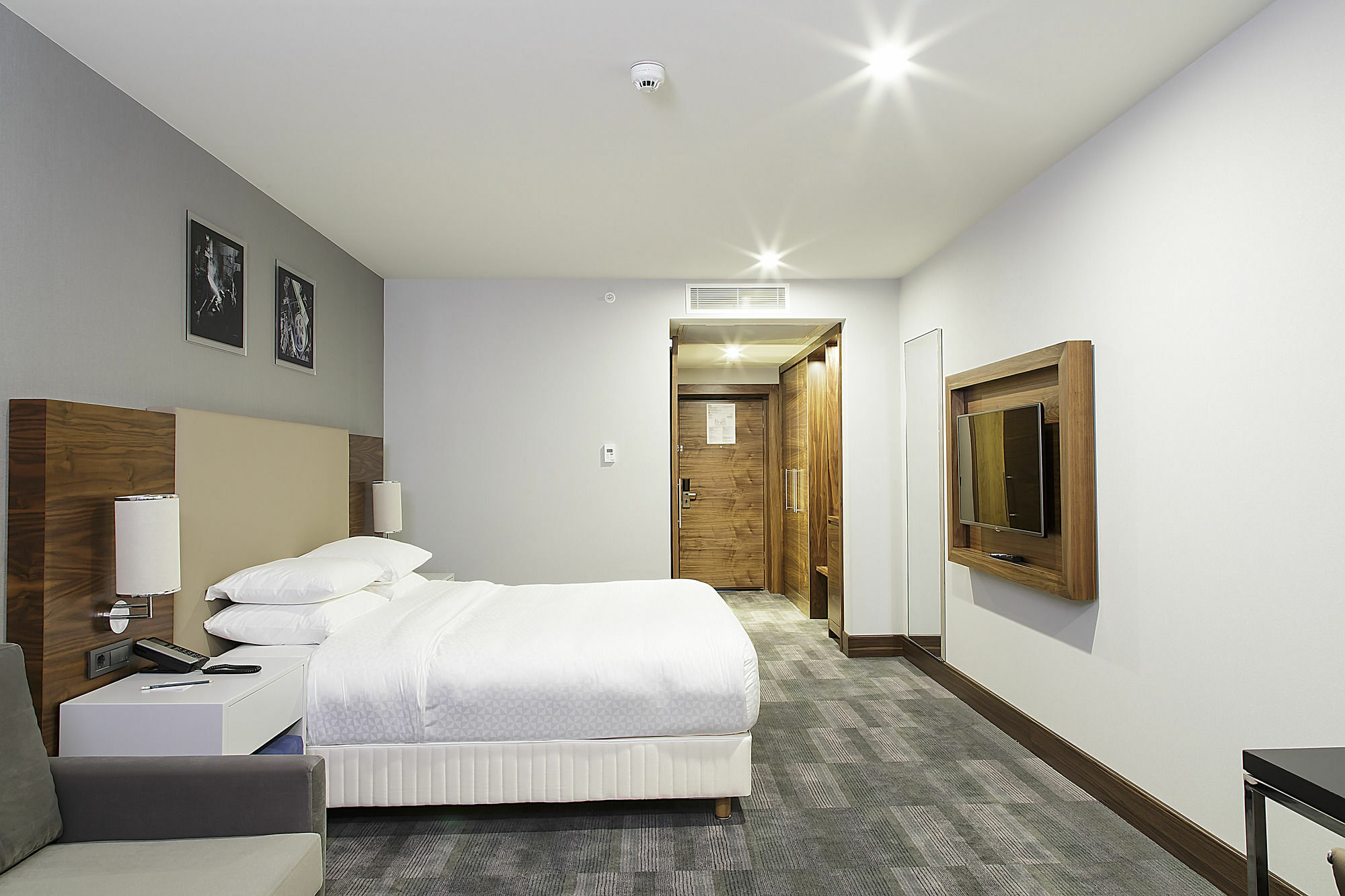 Bof Business Hotel 4*