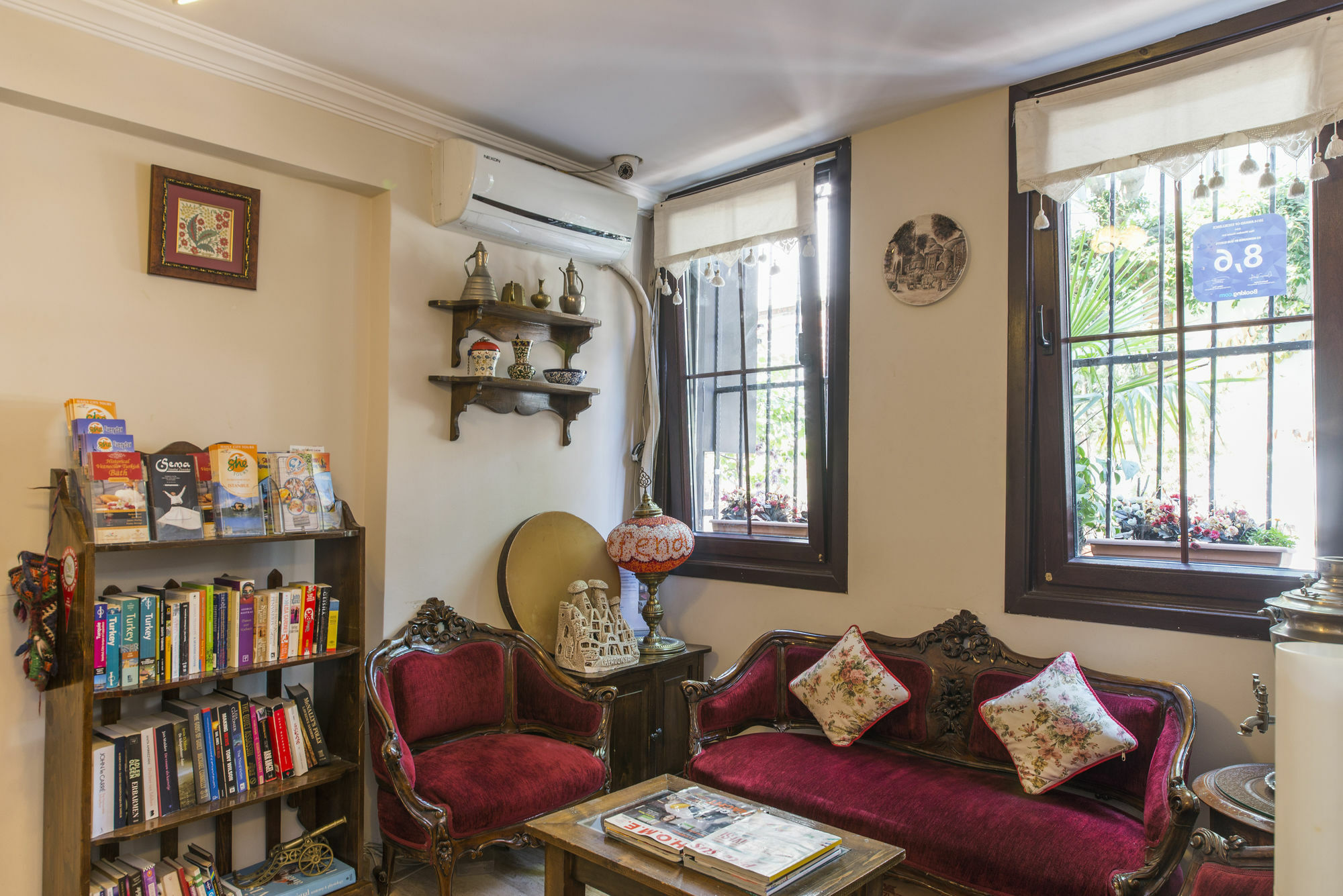 Naz Wooden House 3* Istanbul
