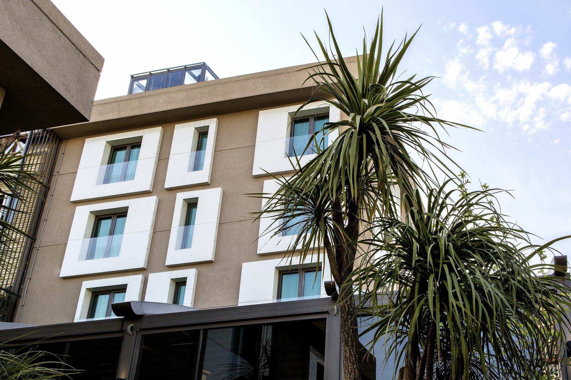 The Hotel 3*