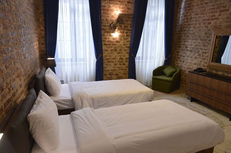 Nine Otel