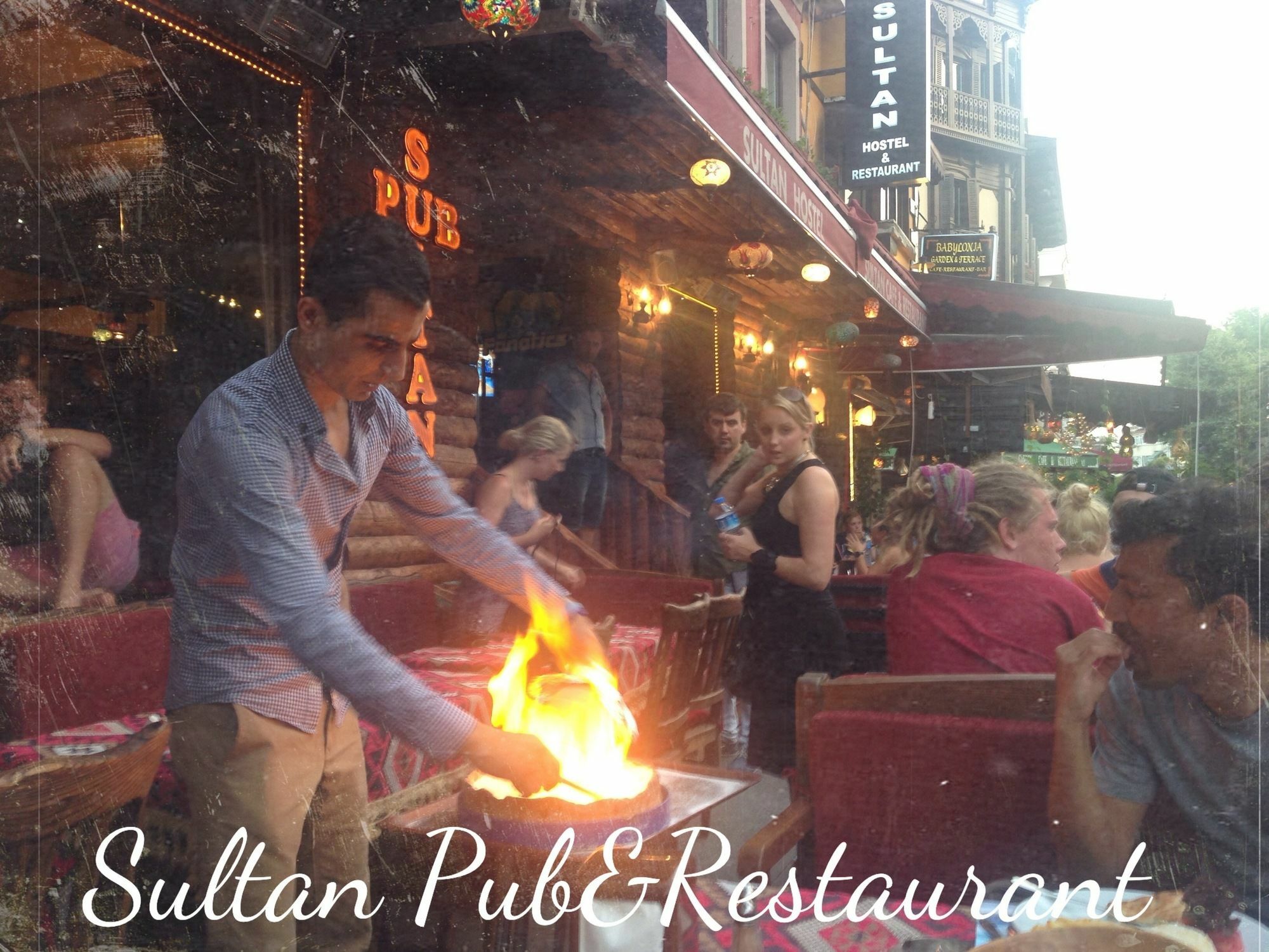 Sultan & Hostel *
