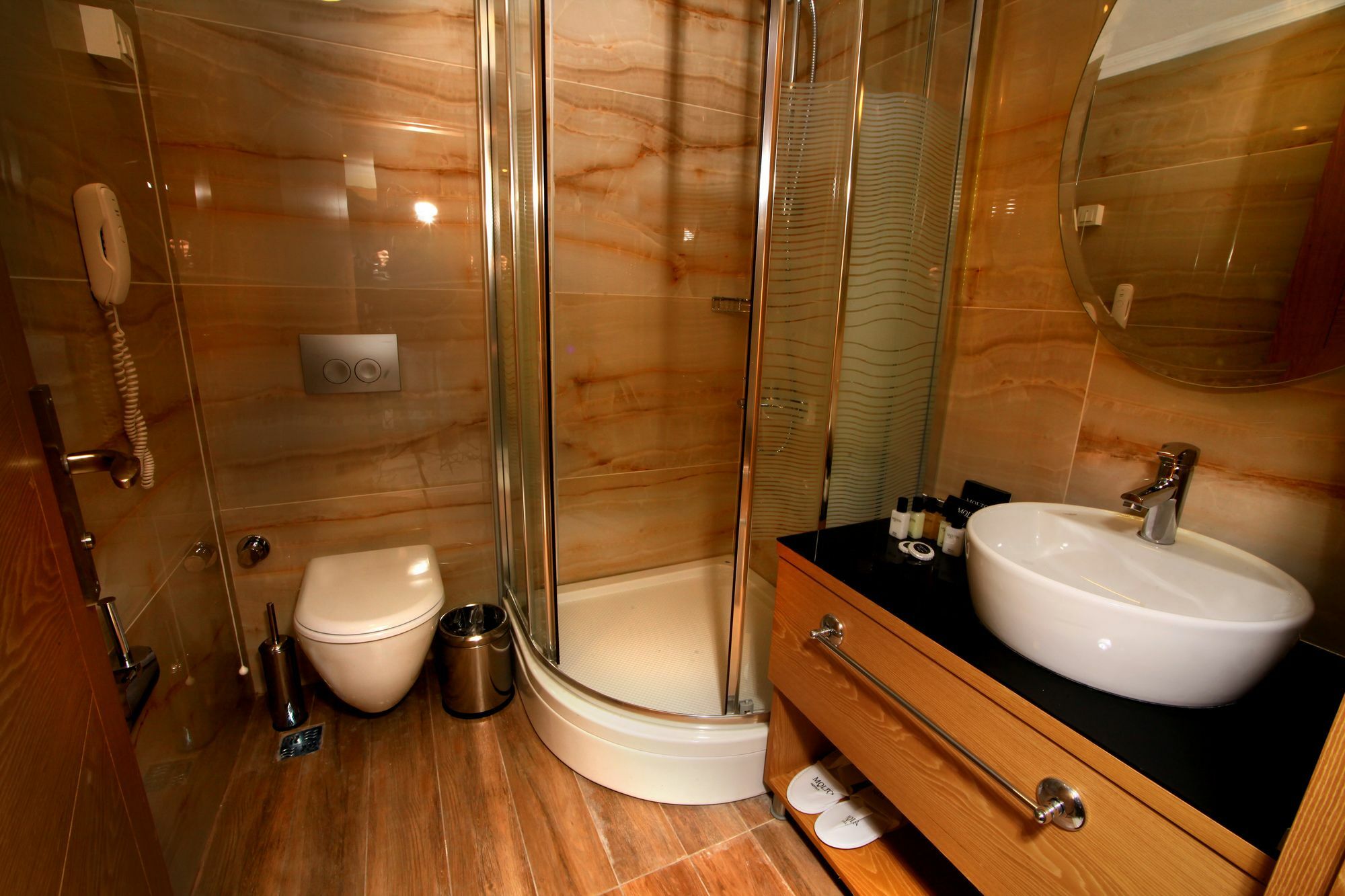 Bed & Breakfast Beyoglu Mls