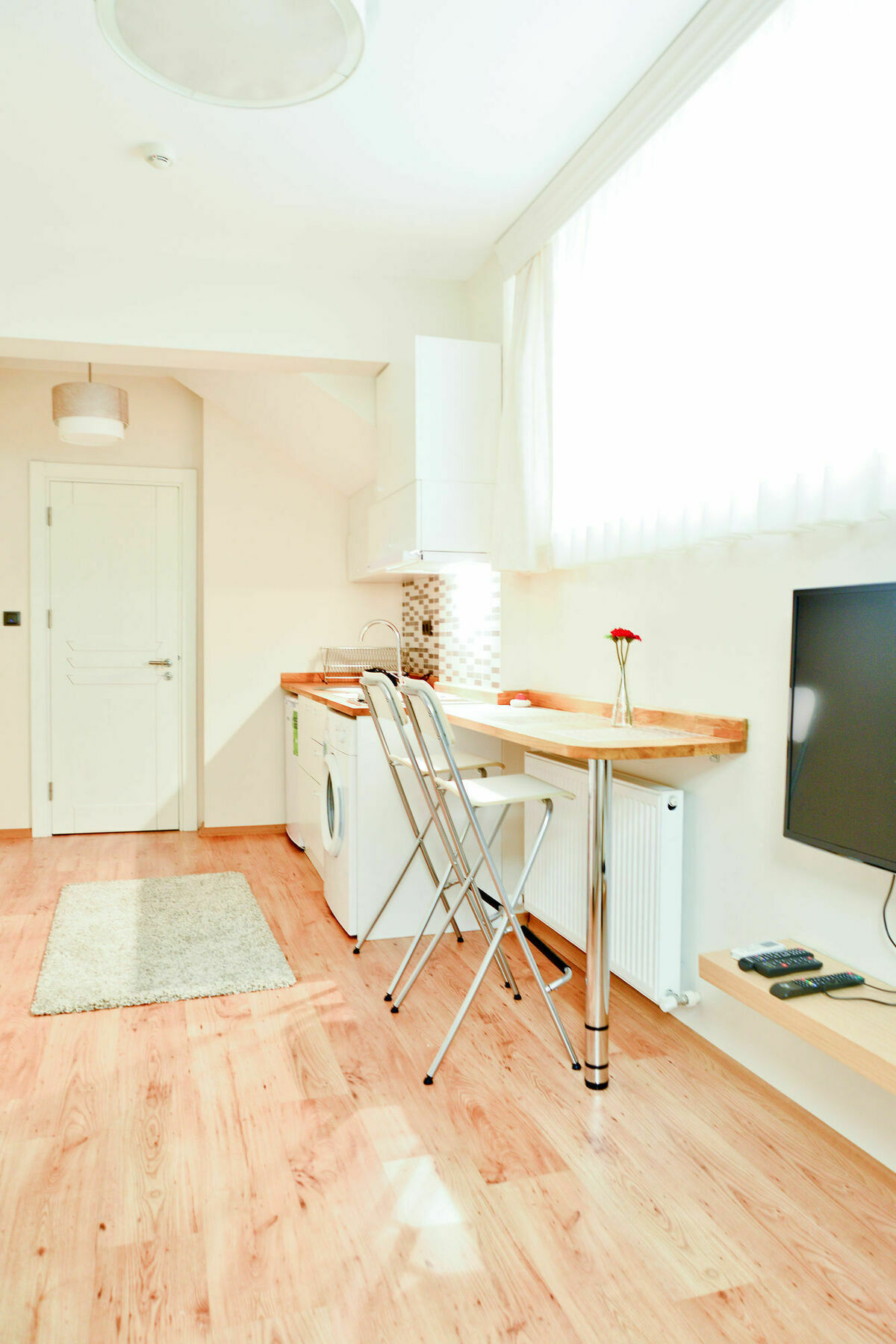 Cozy Flats Studio Apartment
