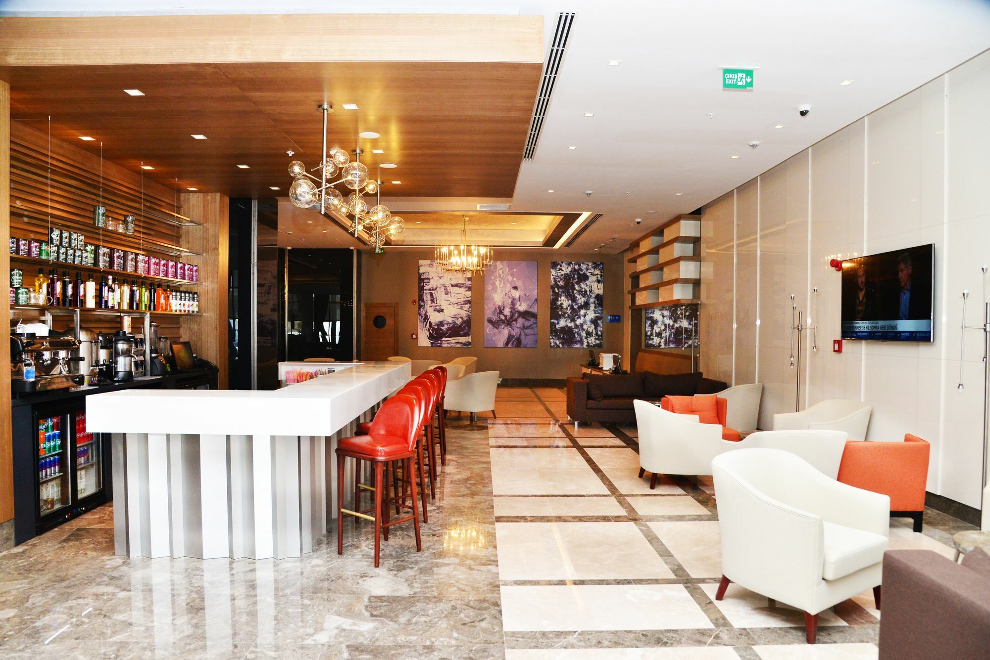 Hawthorn By Wyndham Airport Otel 5*