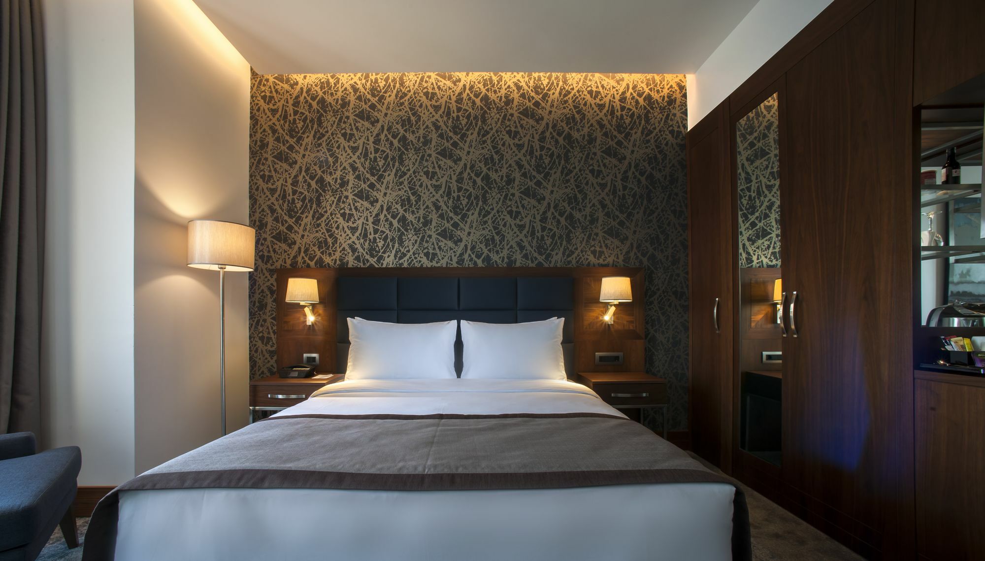 - Tuzla Bay By Ihg Hotel Istanbul