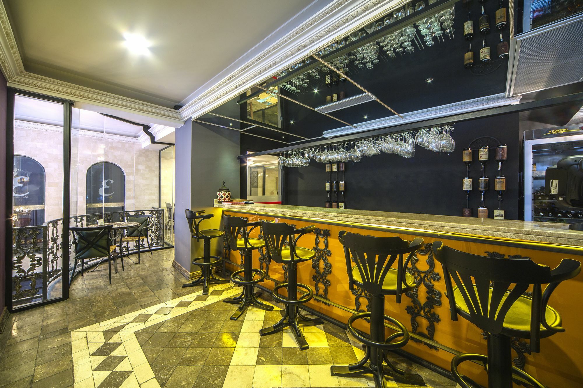 Hotel Artdeco Istanbul
