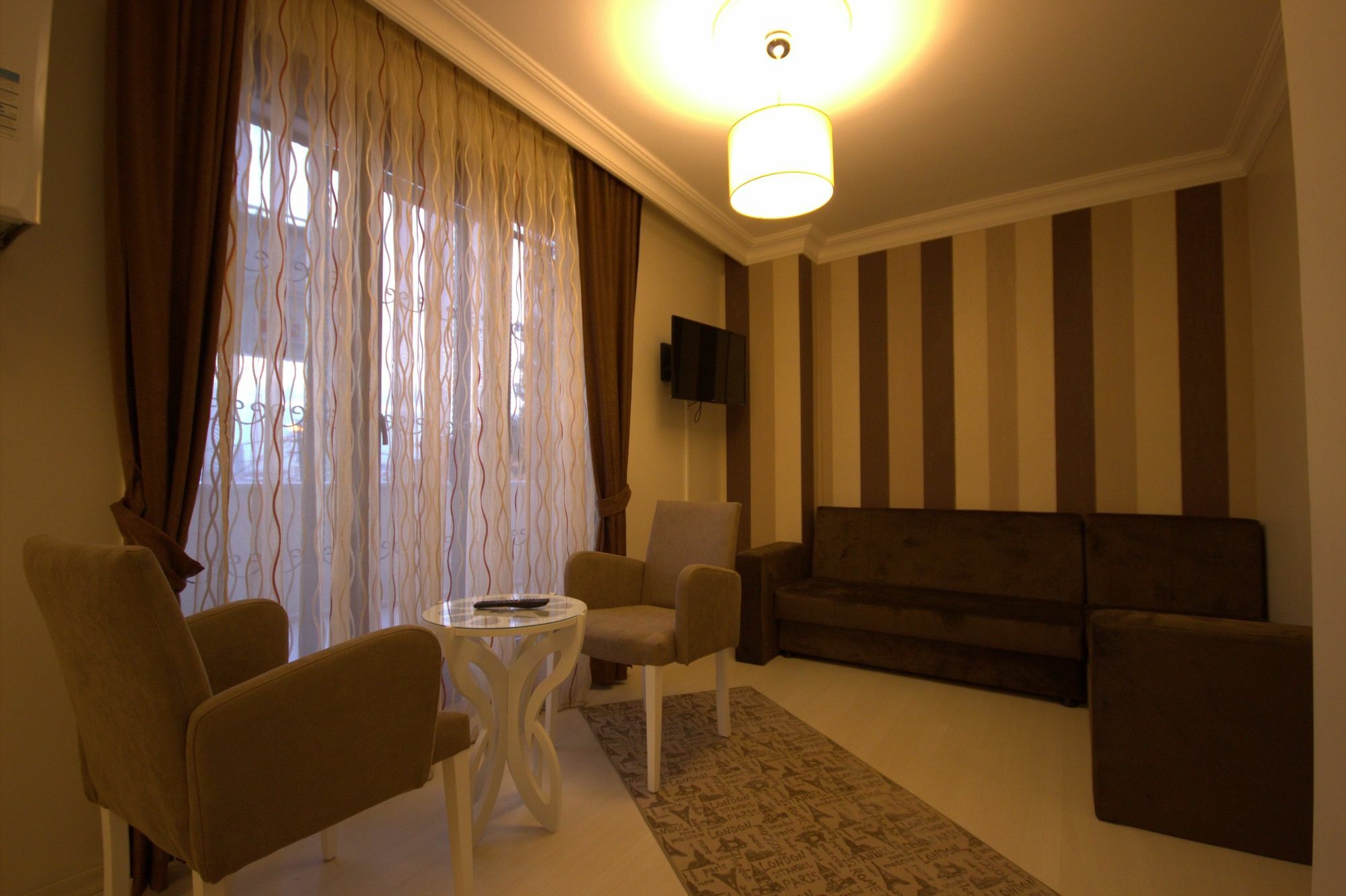 Sahra Kozyatagi İstanbul