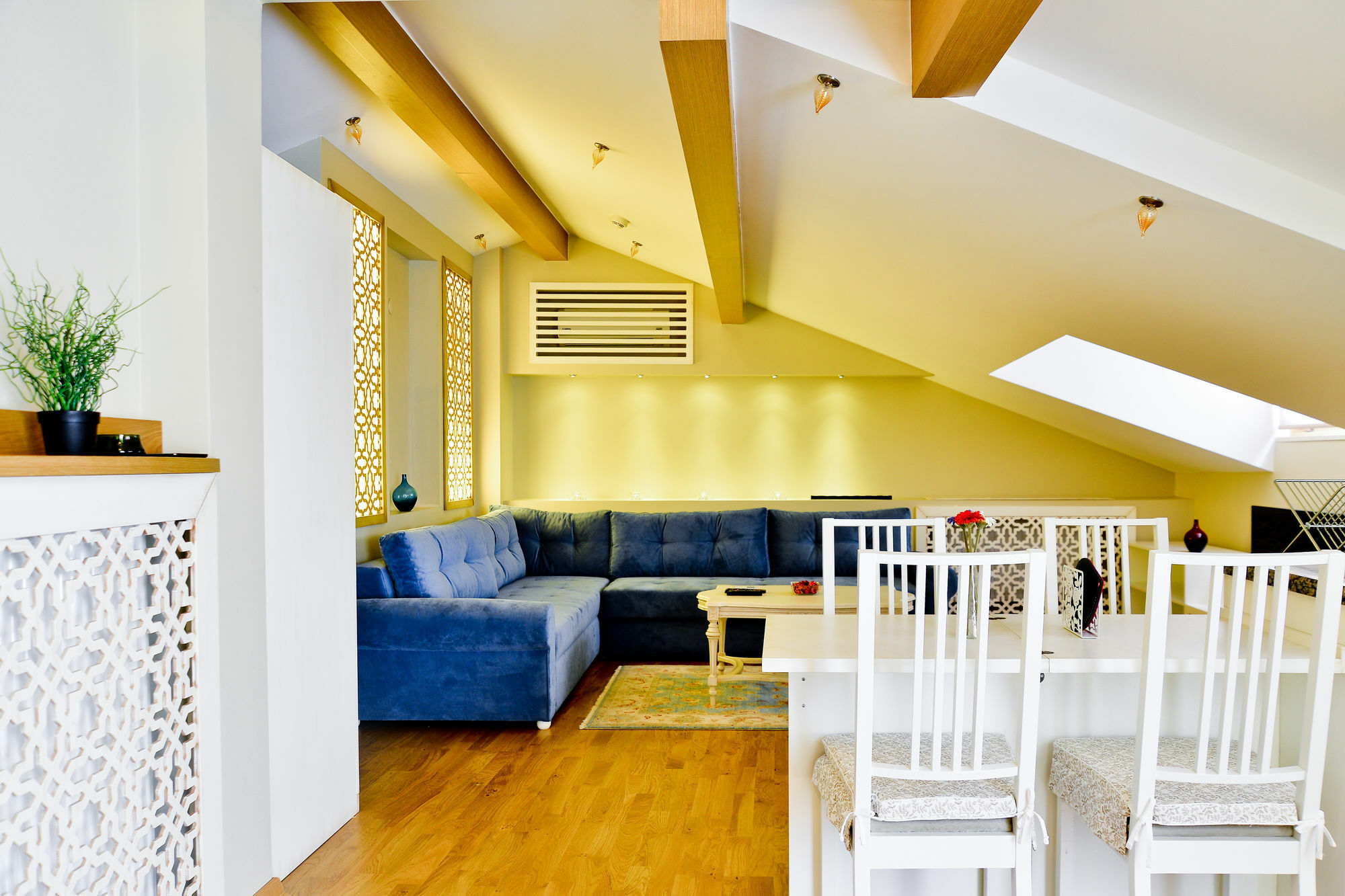 Cozy Flats Studio Apartment