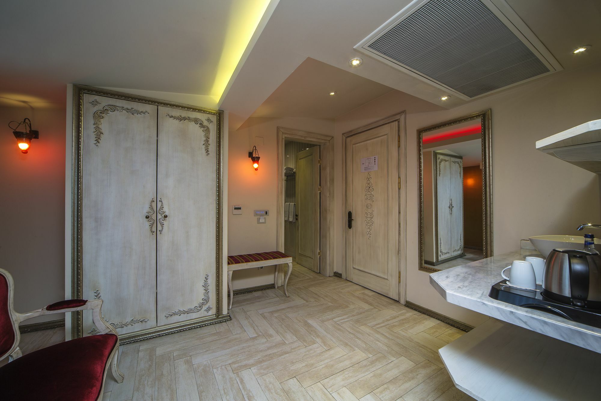 Hotel Artdeco 3*