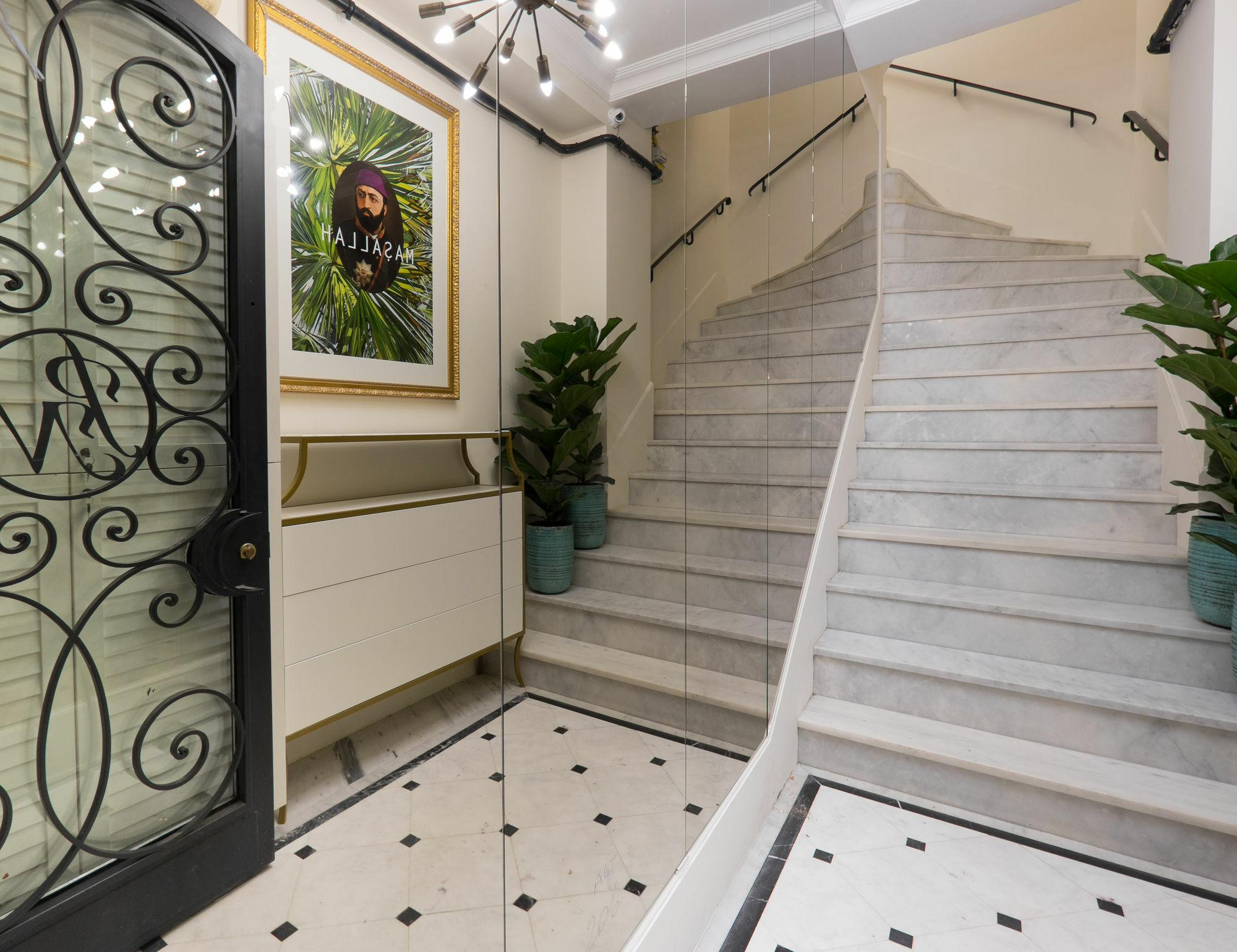 Pera Neuf Hotel