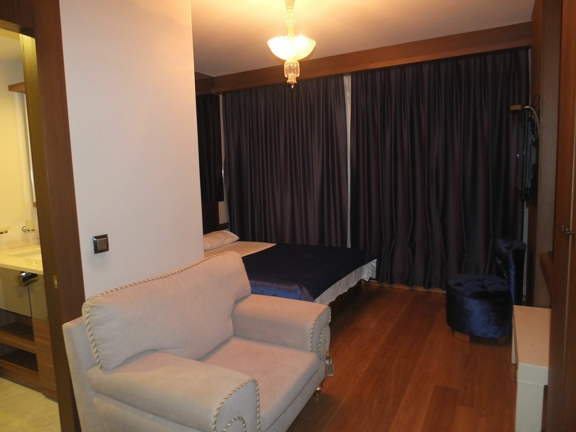 Elits Suits Apartment