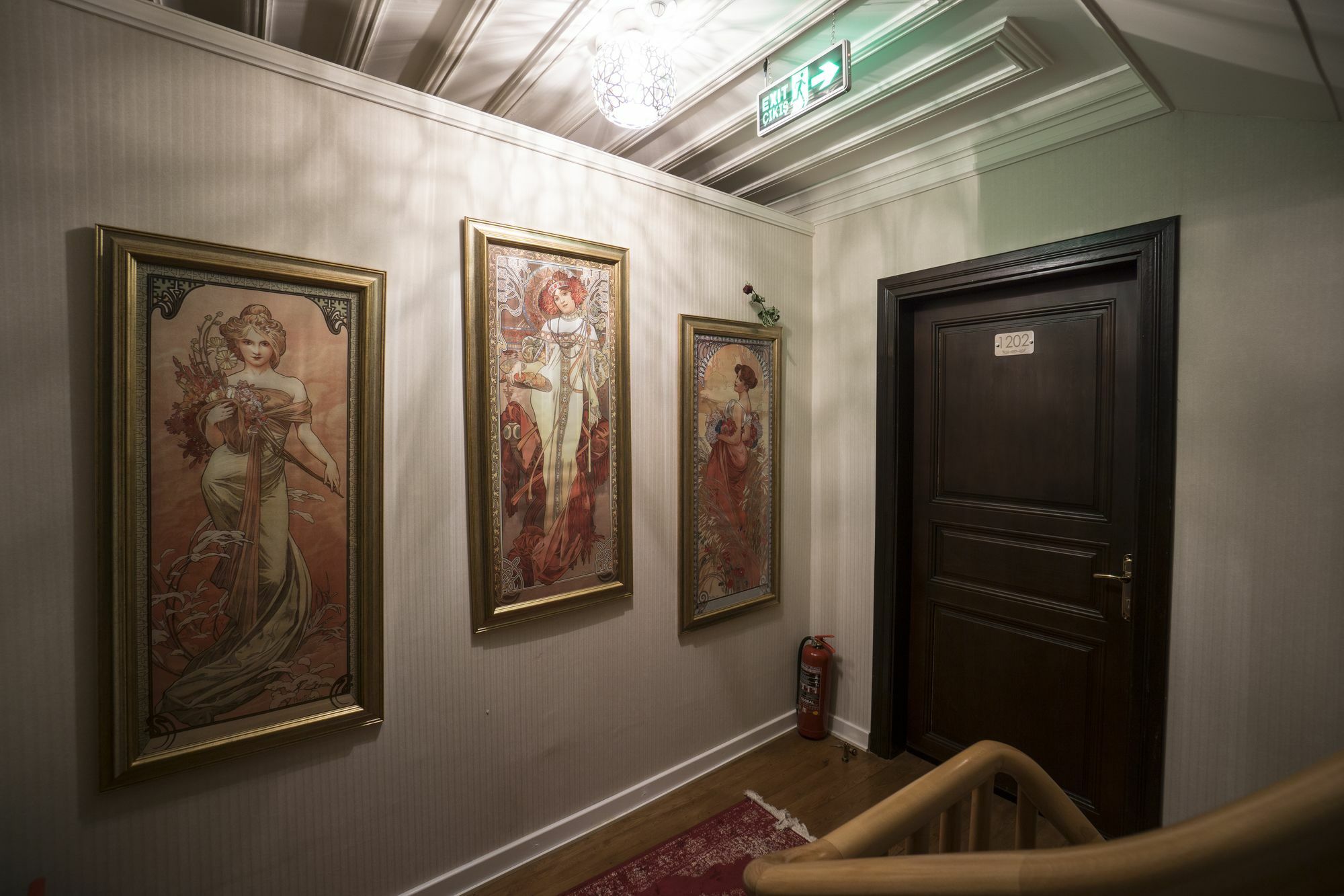 Mezzo Otel 5*