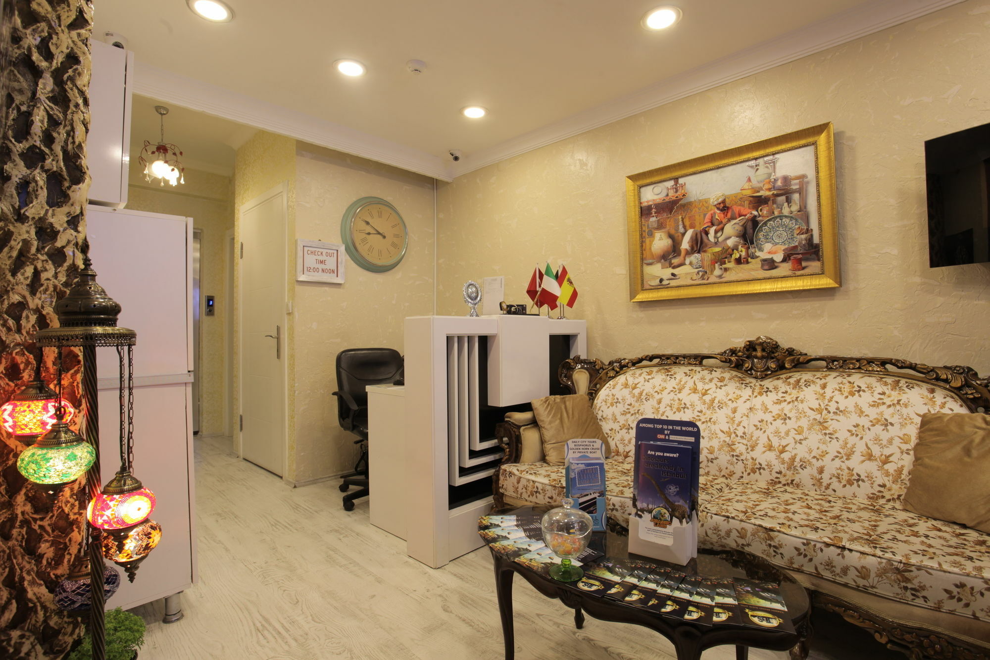 Aparthotel Taksim Brand