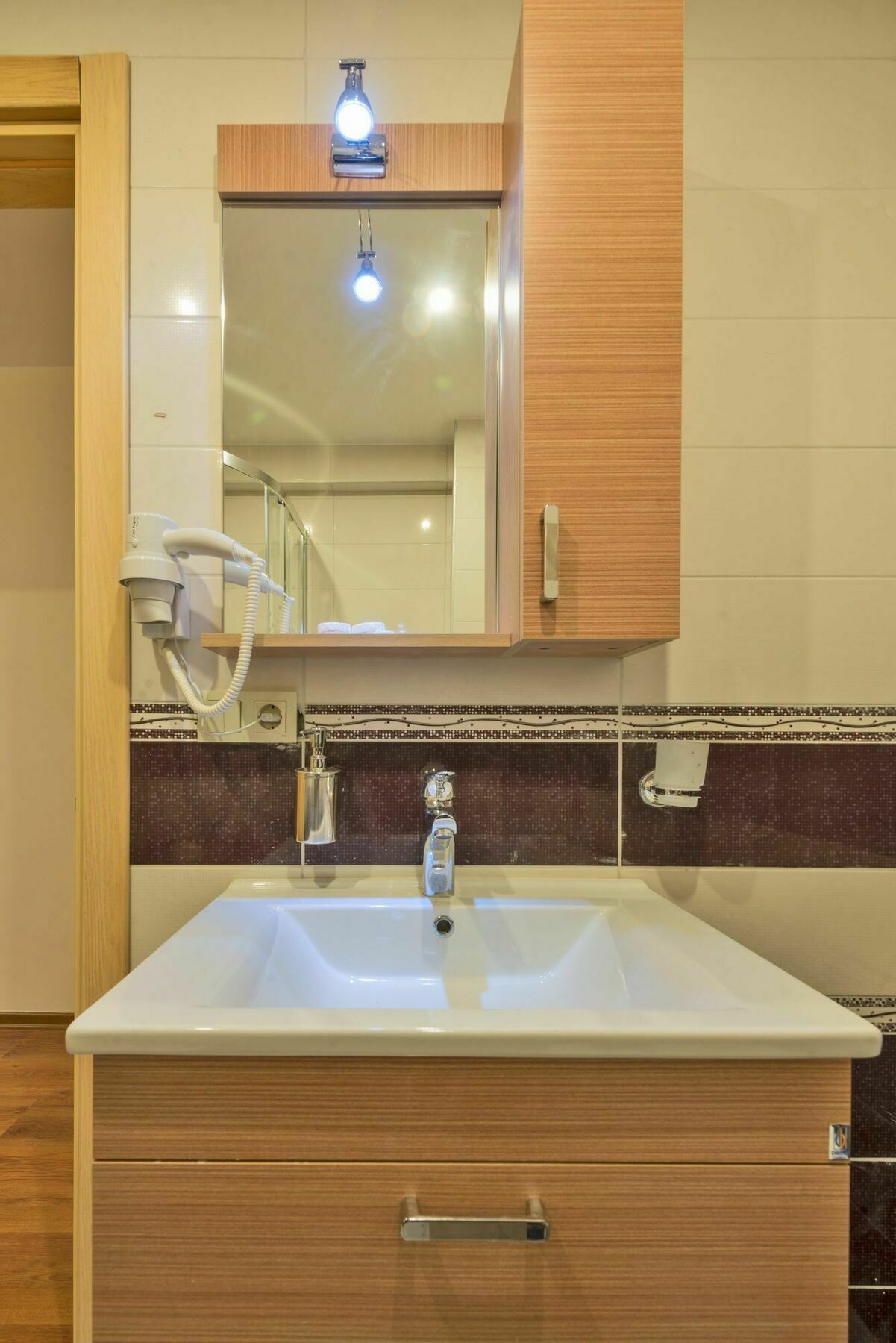 Hotel Invictum 3*