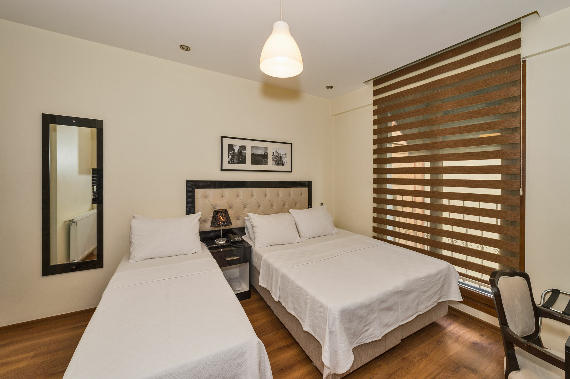 Hotel Invictum 3*