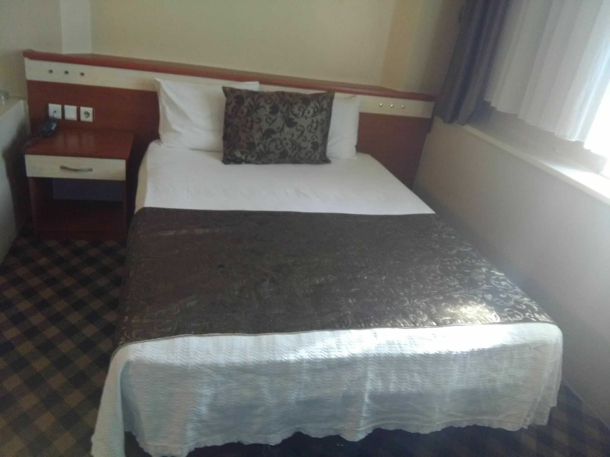 City Hotel 3*