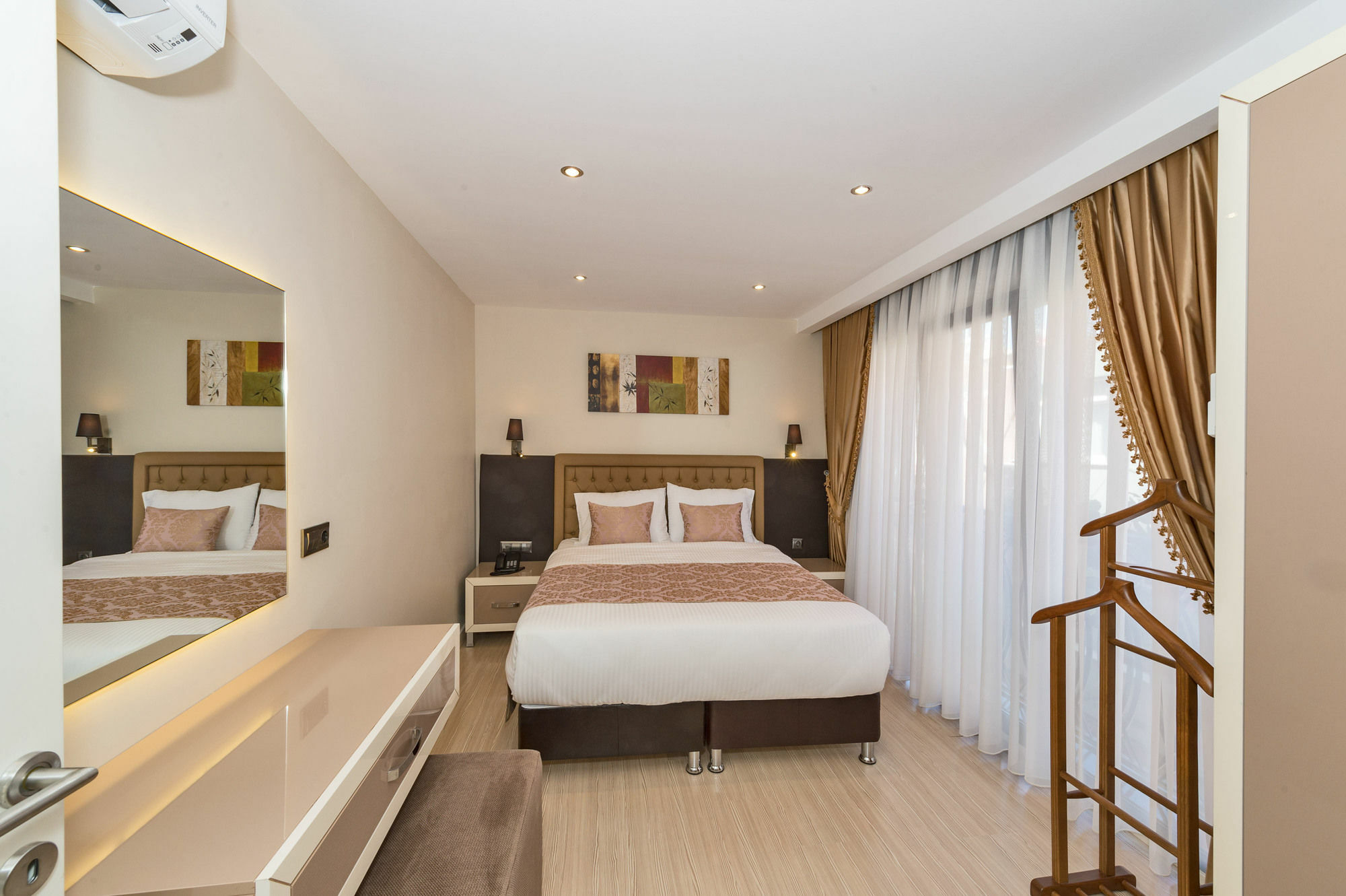 Aparthotel Gen 3*