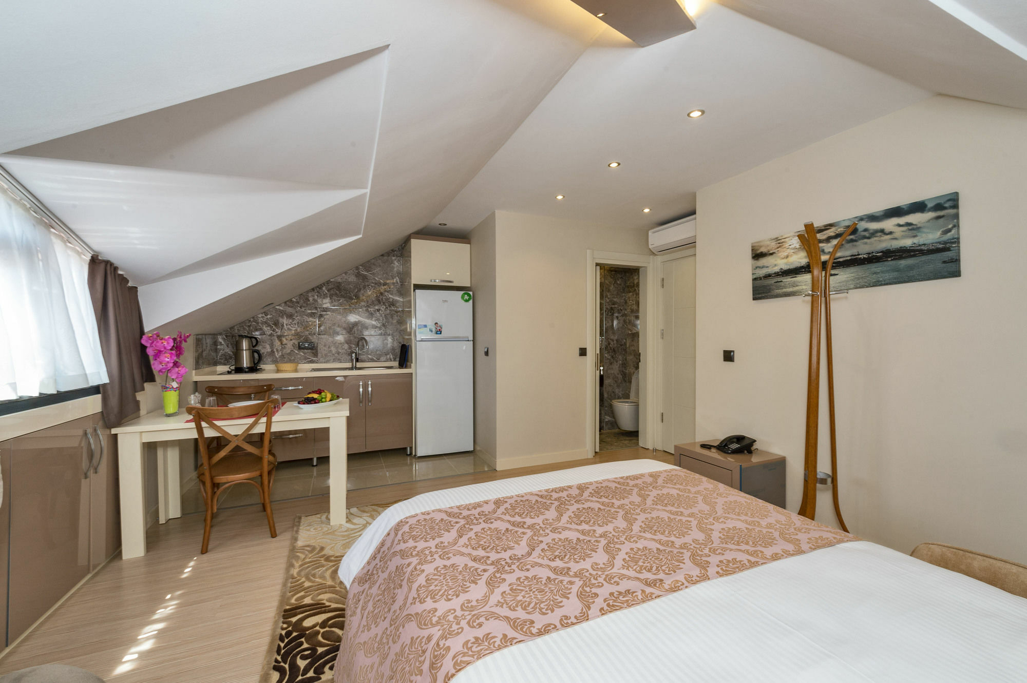 Aparthotel Gen 3*