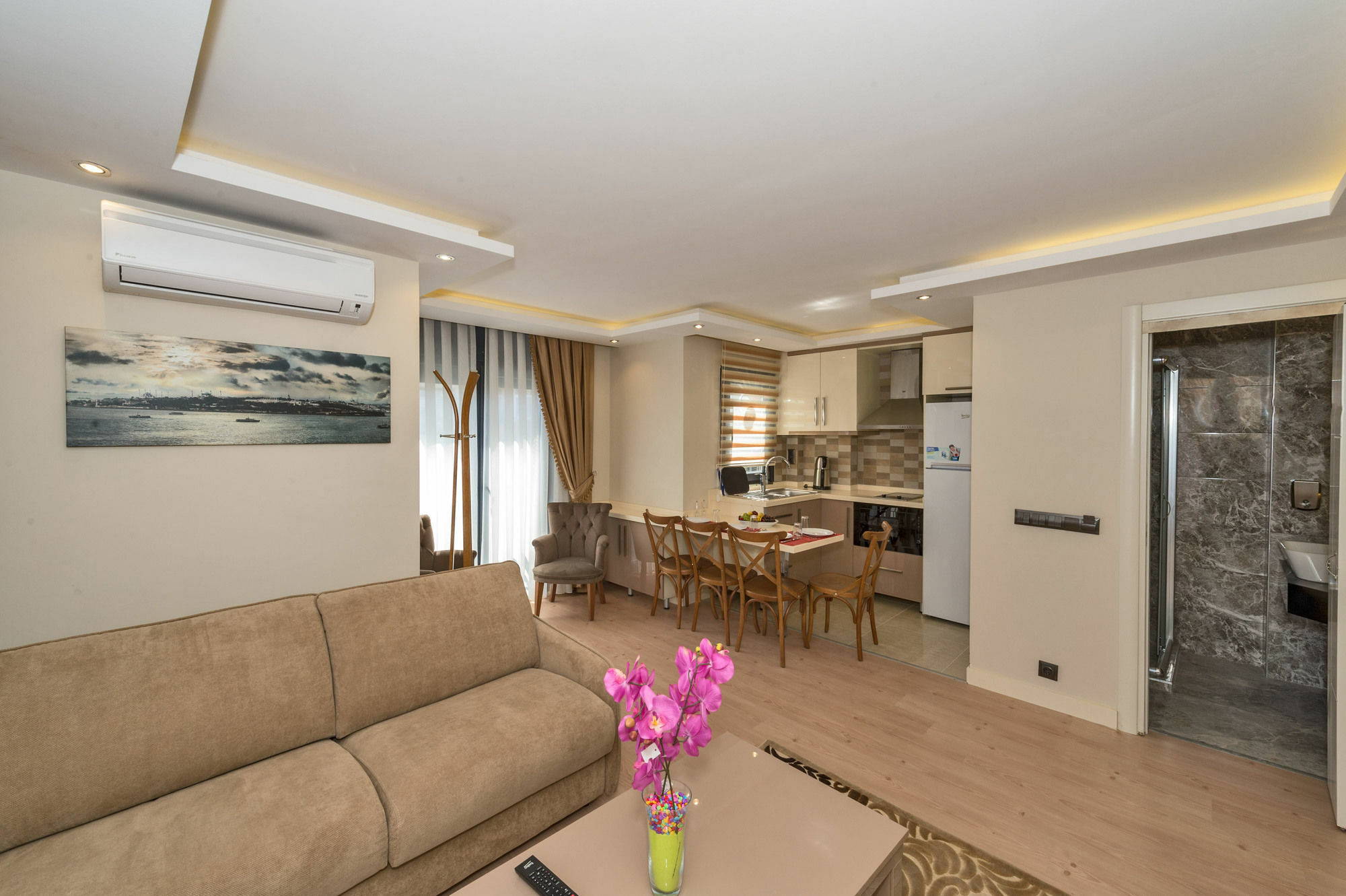 Gen Aparthotel 3*