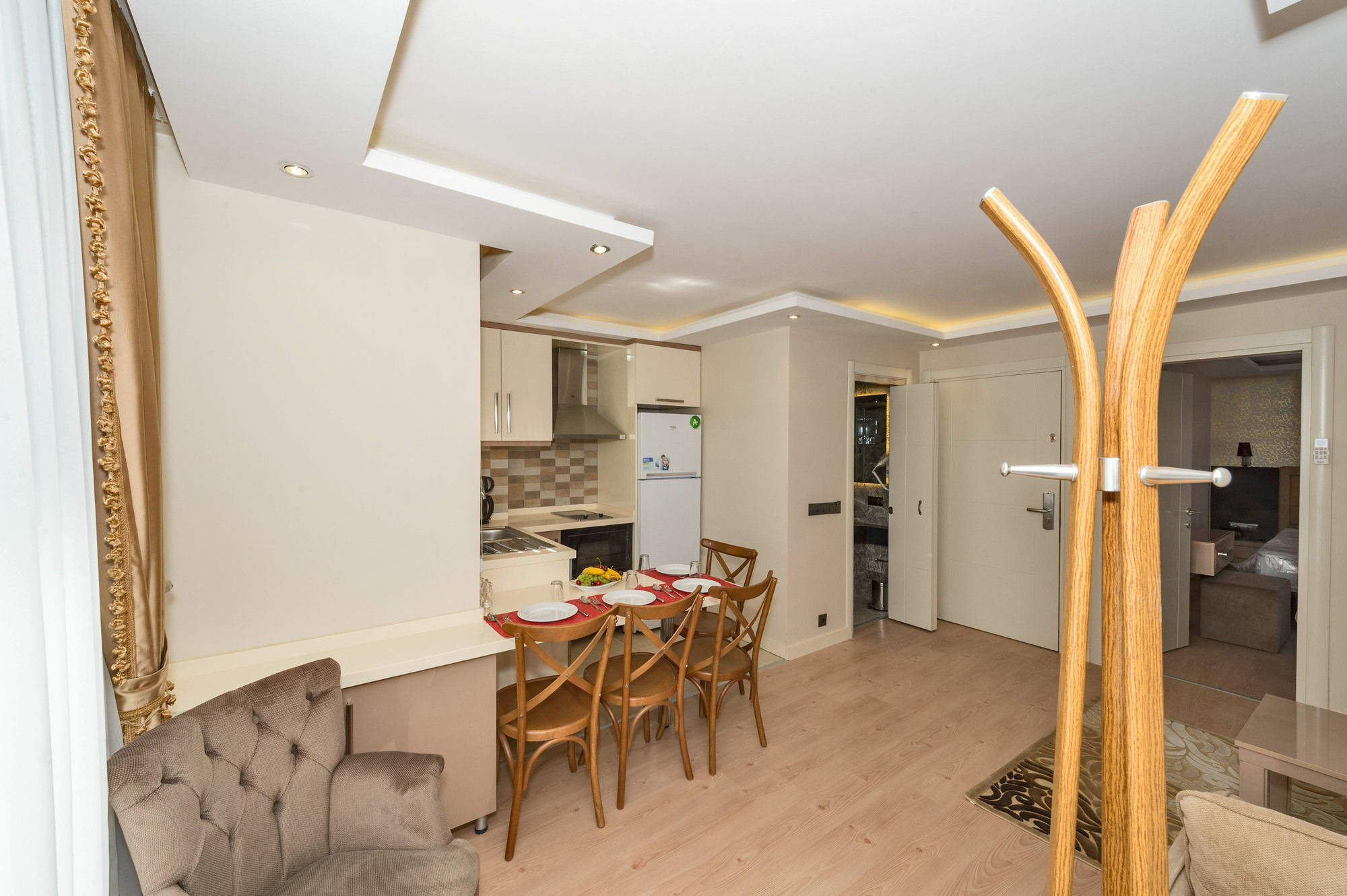 Gen Aparthotel 3*
