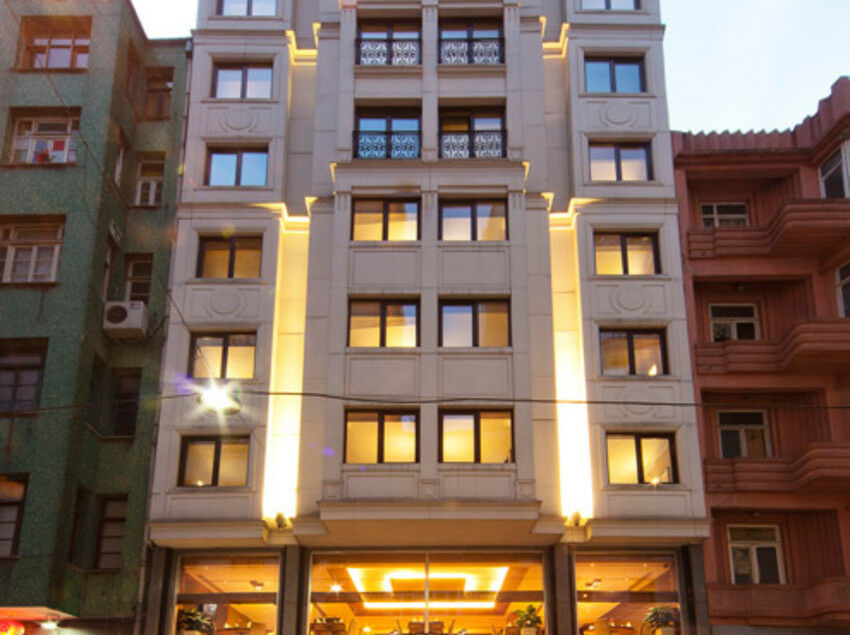 Hotel Lamartine 4*