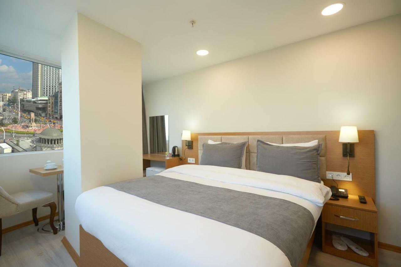 Kartal Palace Taksim Square Family Hotel