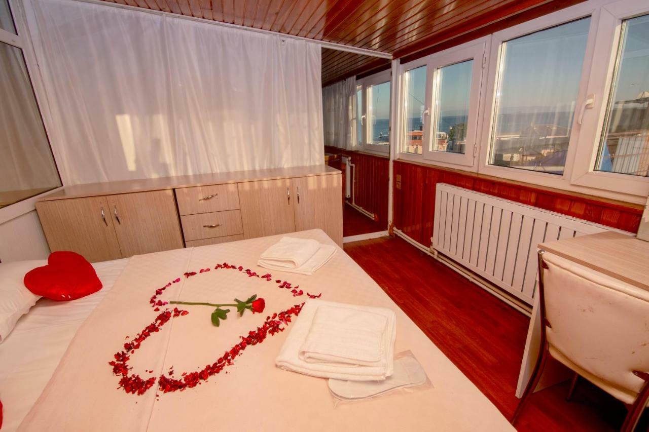 Desina Deluxe Hotel