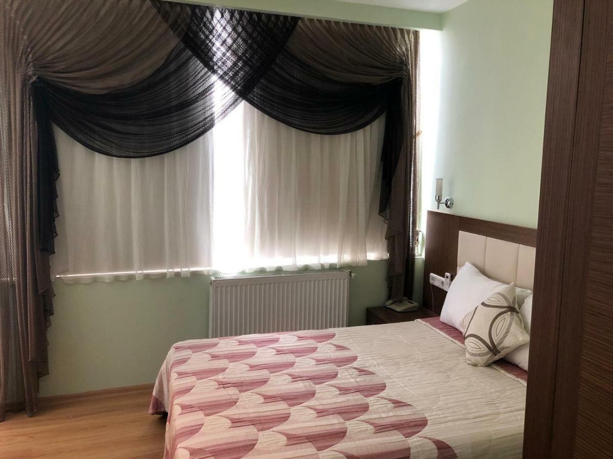 Hivas Hotel