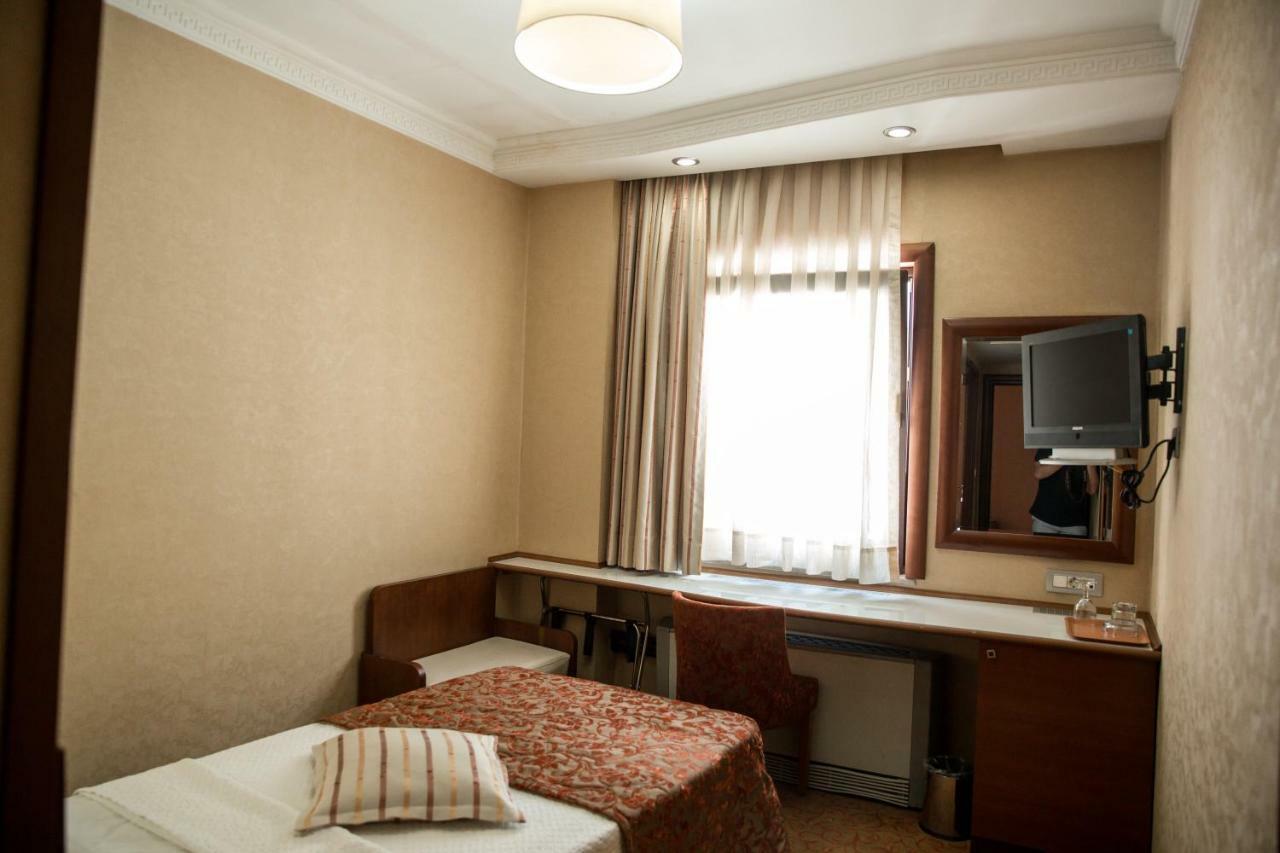 Yuksel Hotel 3*