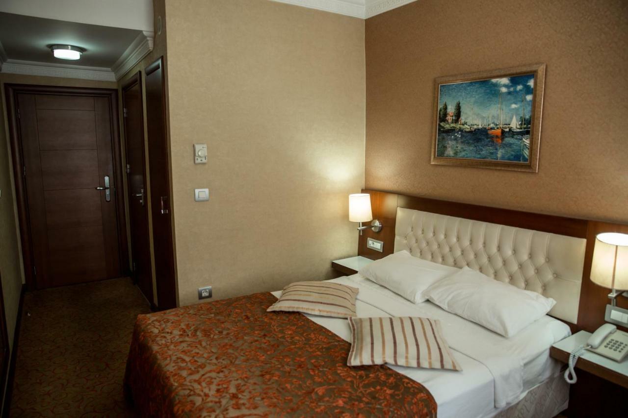 Yuksel Hotel Istanbul