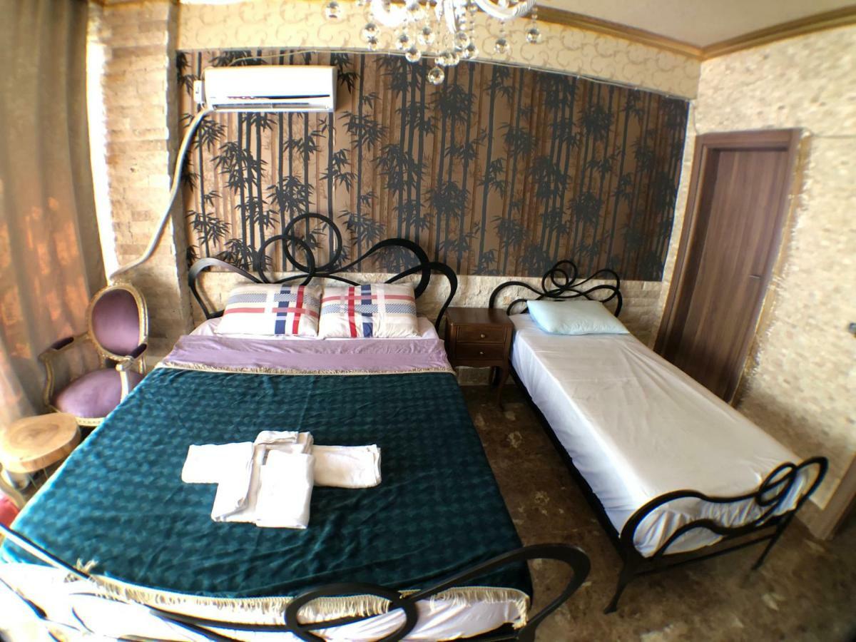 Hotel Dilek & Cafe Istanbul
