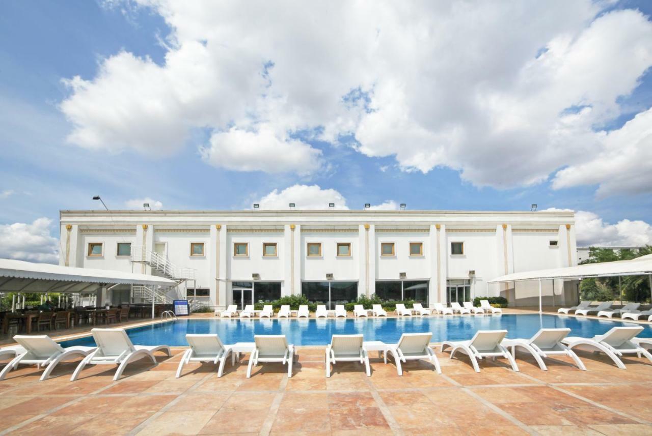 Kadak Garden Hotel 2*