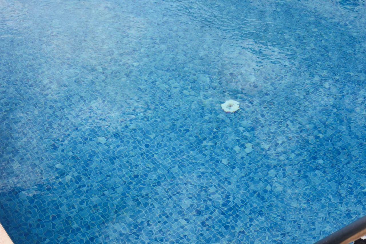 Kadak Garden Hotel 2*