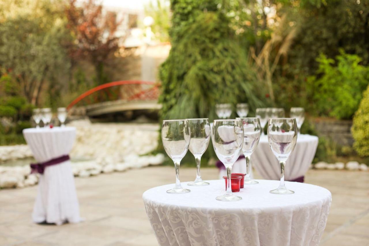 Kadak Garden Hotel 2*