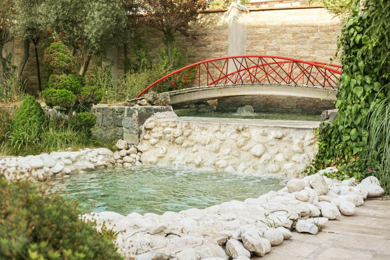 Hotel Kadak Garden
