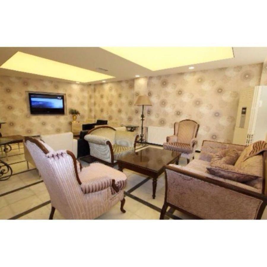 Golden Sky Bed & Breakfast 2*