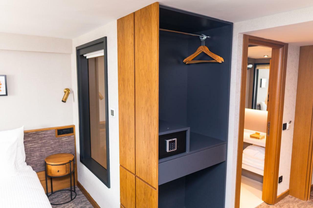 Hotel Meg