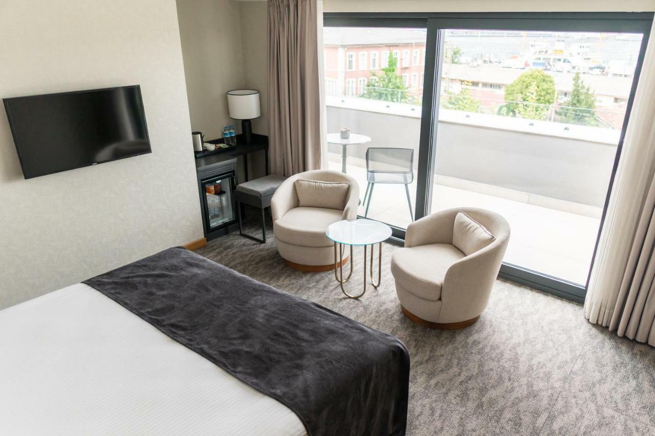 Hotel Meg 2*