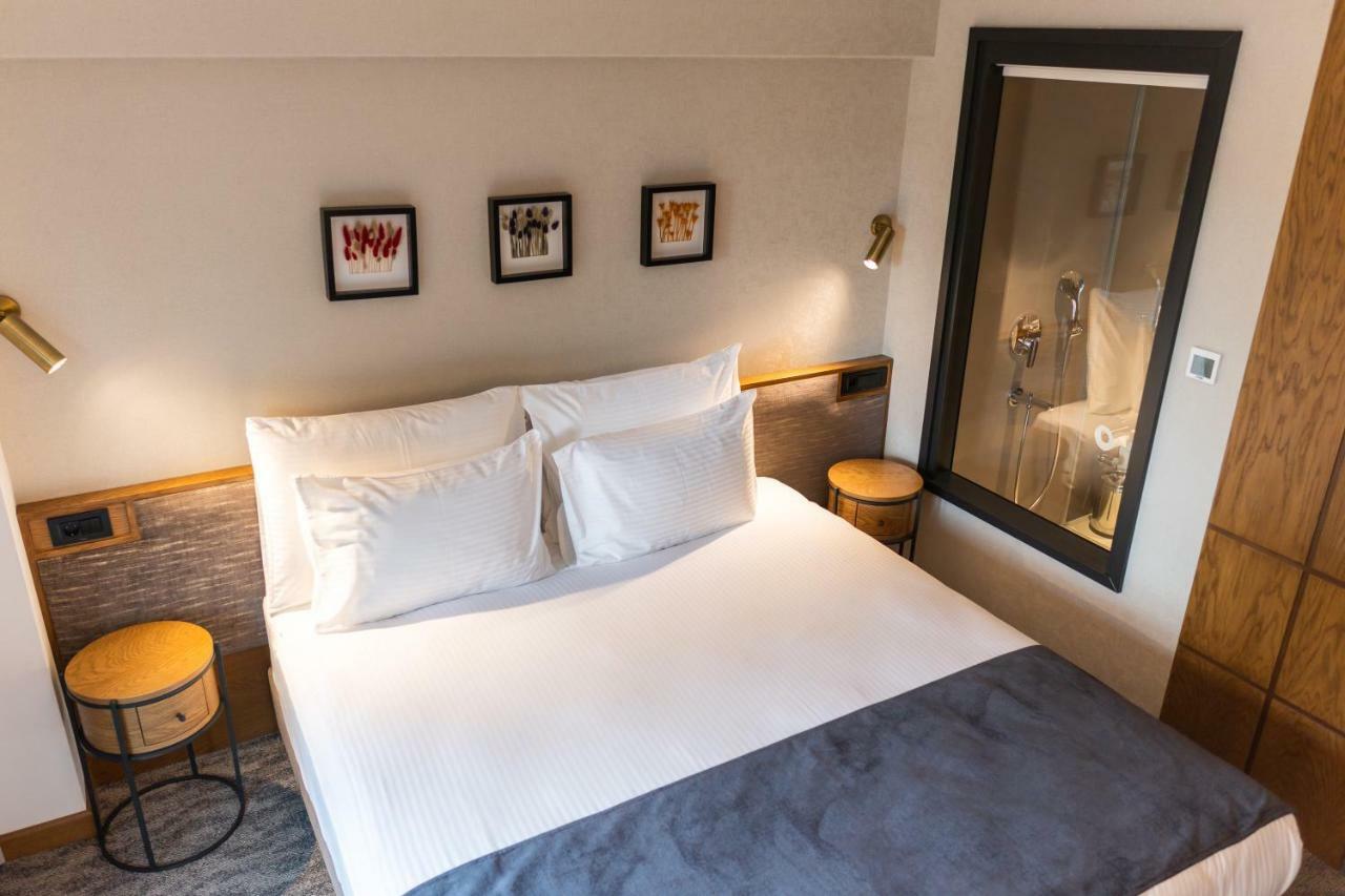 Hotel Meg