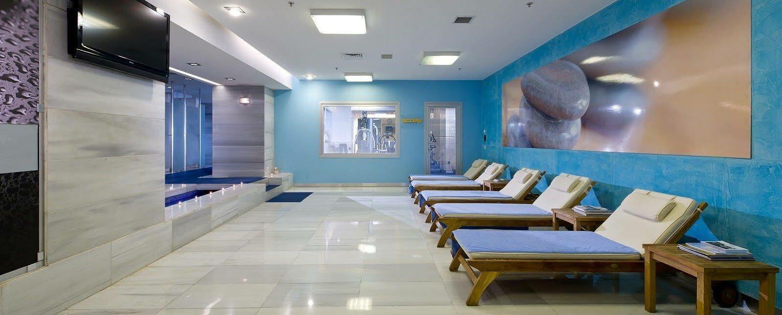 Hotel Divan 4*