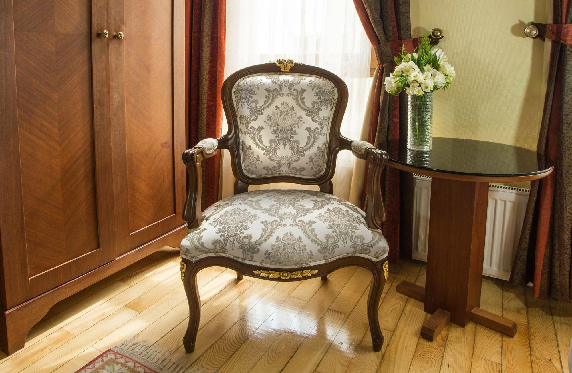 Hotel Western Empire Palace &