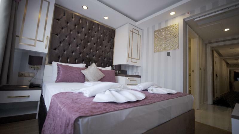 Hotel Burj Al