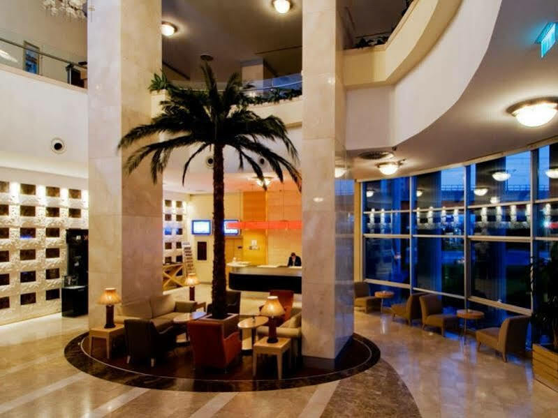 Wow Hotel