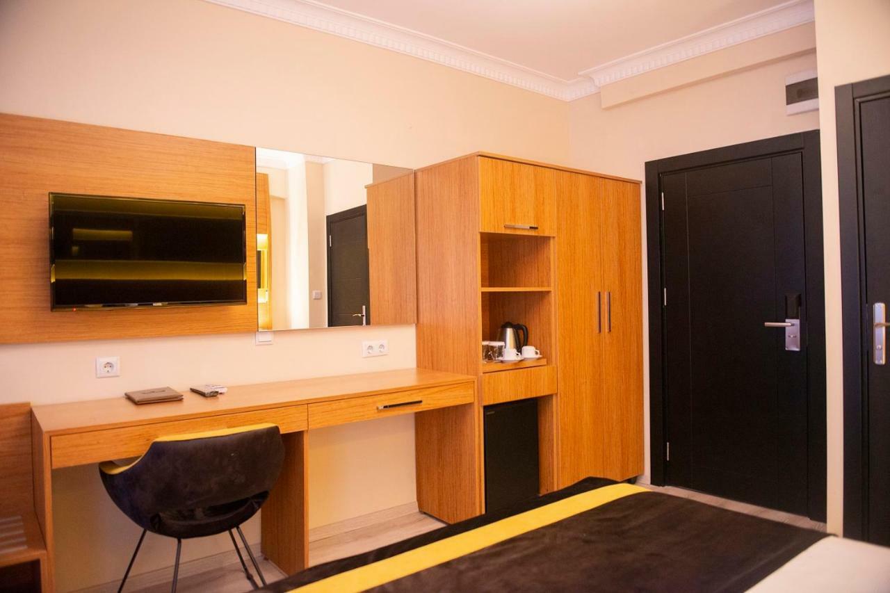 Hotel Karamans Sirkeci 2*