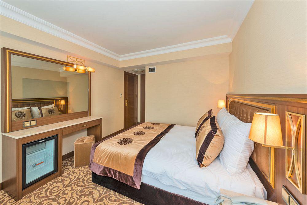 Antea Oldcity -special Category Hotel