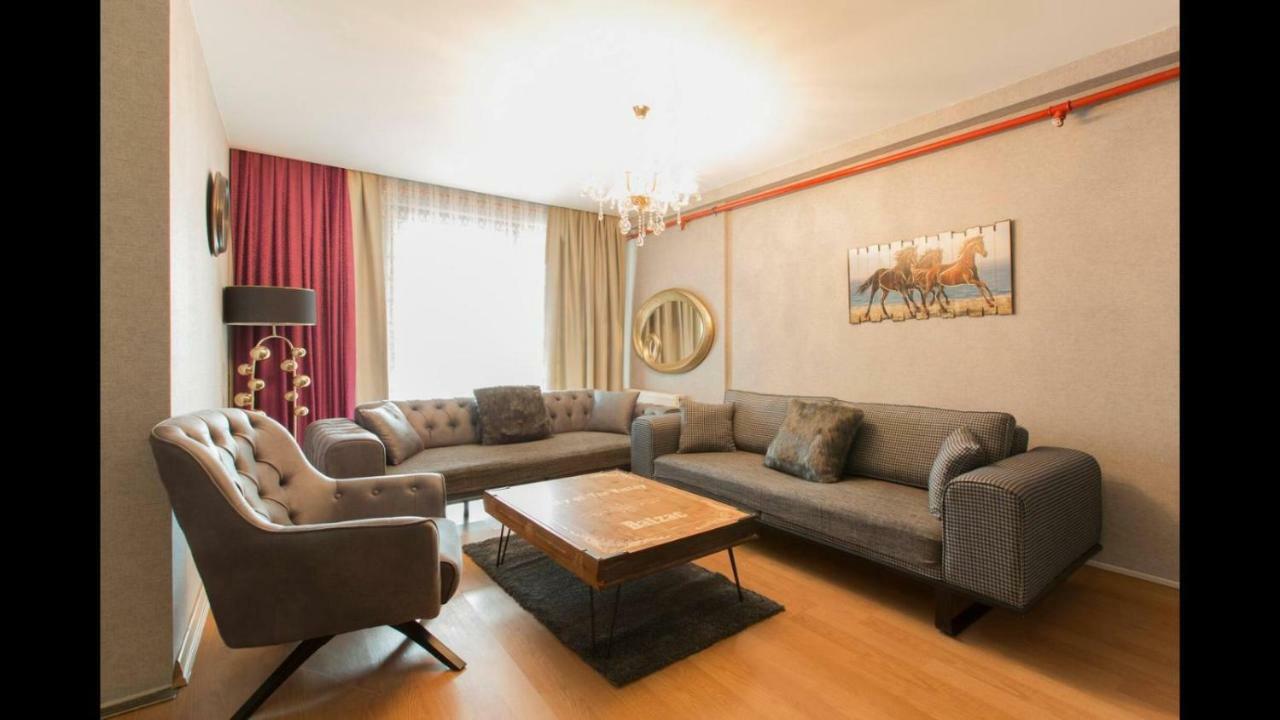 Cts Elysium Duplex Apt. 85 Apartment *