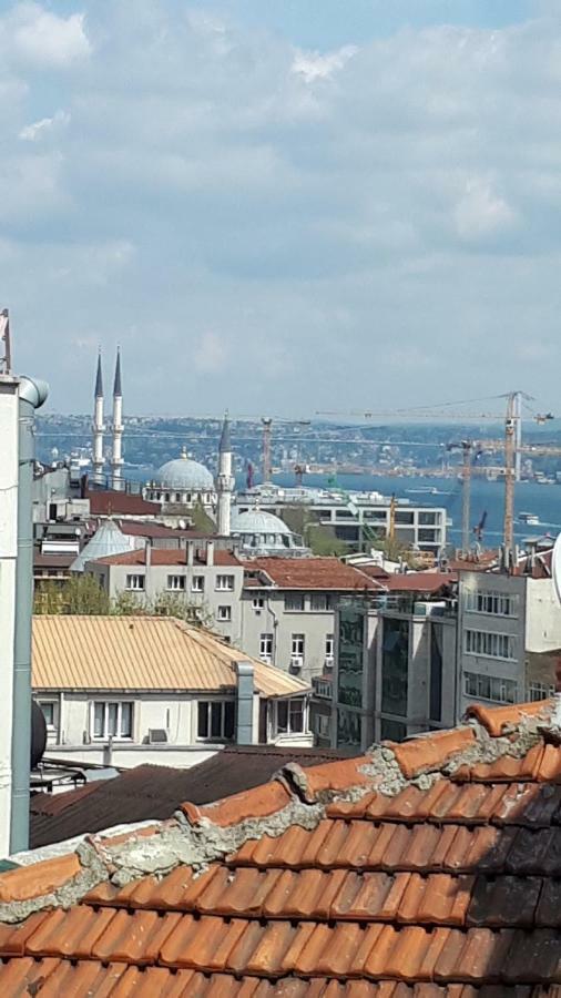 Galata Waterfall Apartment