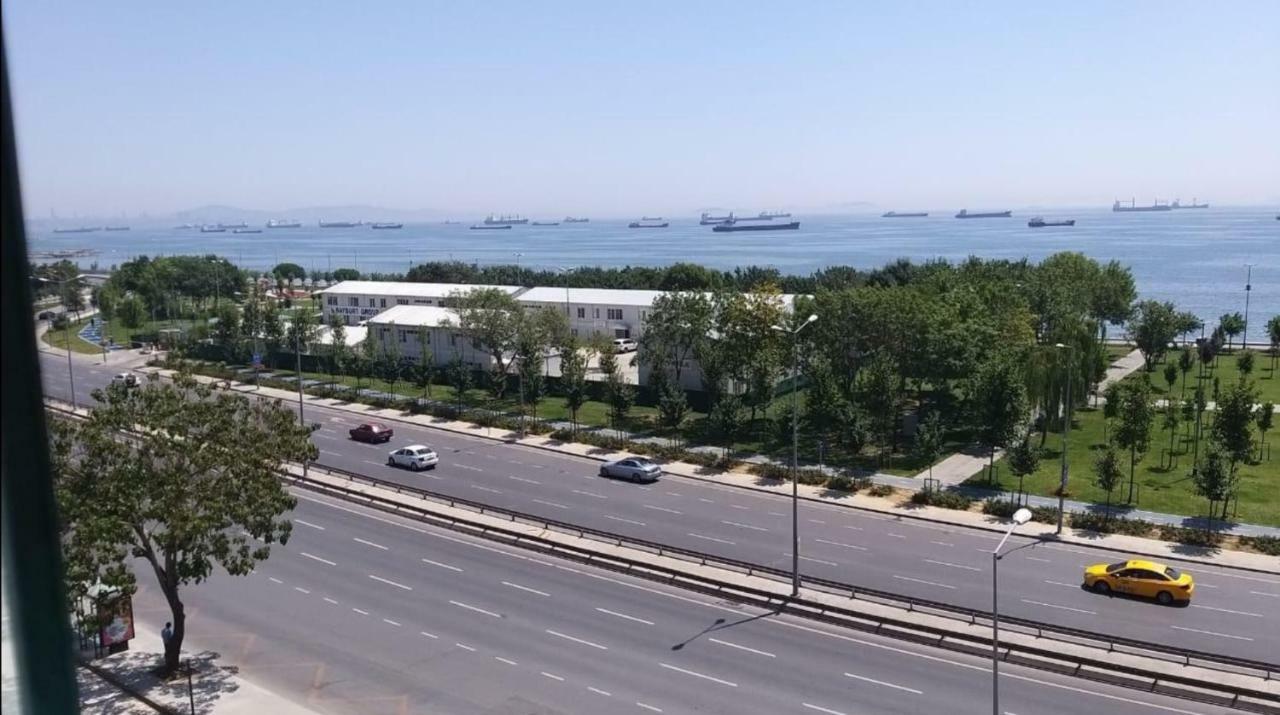 اسطنبول بكركوي طريق الساحل * Istanbul
